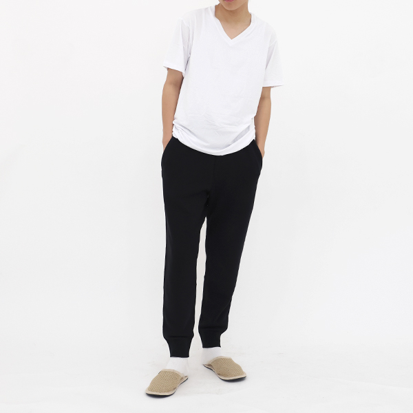 身長180cm　Lサイズ着用