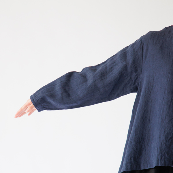 ゆとりのある着心地です(DEEP BLUE) ゆとりのある着心地です(DEEP BLUE)