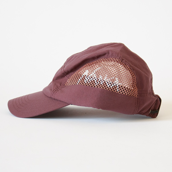 ドットエアメッシュキャップ(PLUM)