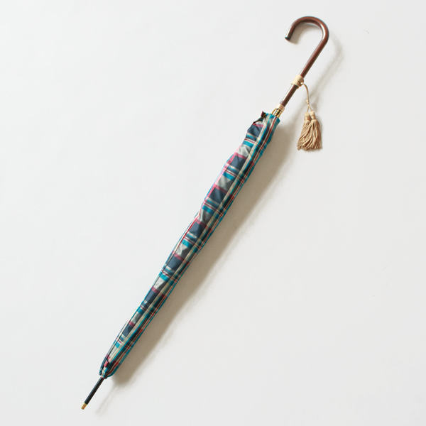 同色のカバー付き（WHITE CHECK）