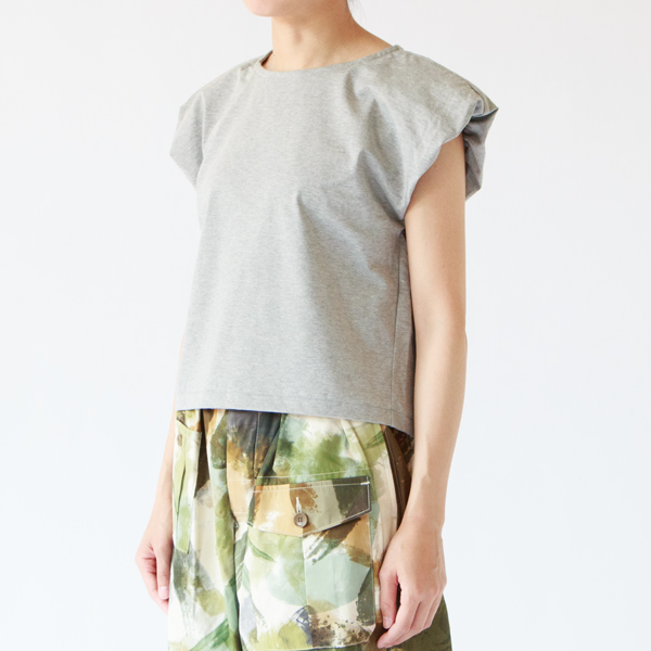 身長163cm(TOP GREY) 身長163cm(TOP GREY)