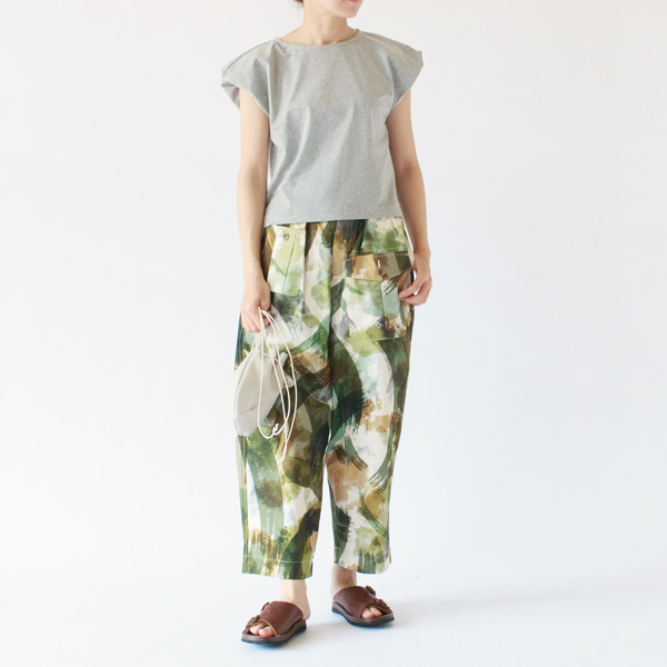 身長163cm(TOP GREY) 身長163cm(TOP GREY)