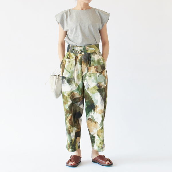 身長163cm(TOP GREY) 身長163cm(TOP GREY)