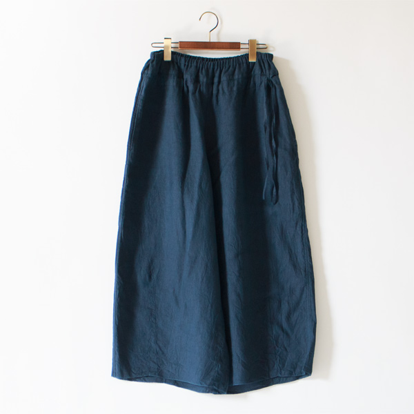 コルトレイクリネン ダーツパンツ(NAVY)