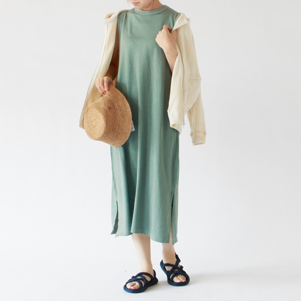sage green、身長163cm sage green、身長163cm