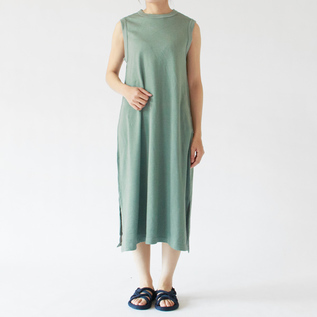 sage green、身長163cm sage green、身長163cm