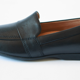 ローファー Linden／dansko（ダンスコ）｜愛着を持ってずっと使いたい