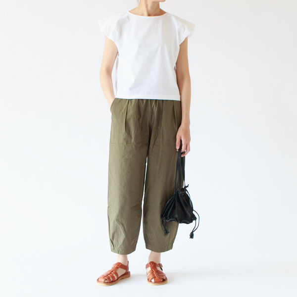身長：163cm(KHAKI)