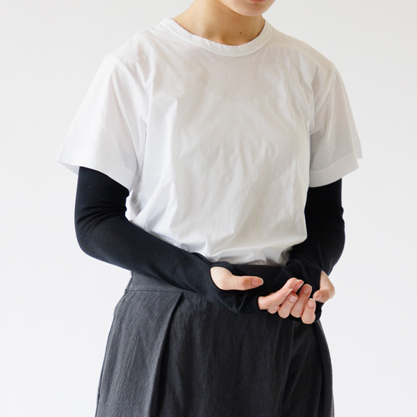 上質なシルクはお洋服を選びません