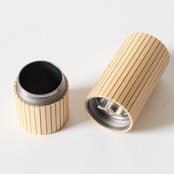 美しさと機能性を兼ね備えたミル（ブナ）
