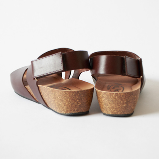 サンダル 666148(MARRON) サンダル 666148(MARRON)