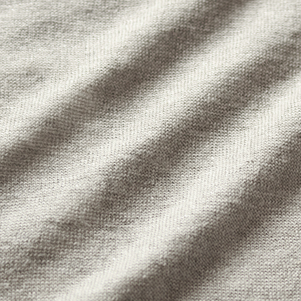 さらりとした清涼感があります(グレー(松煙))