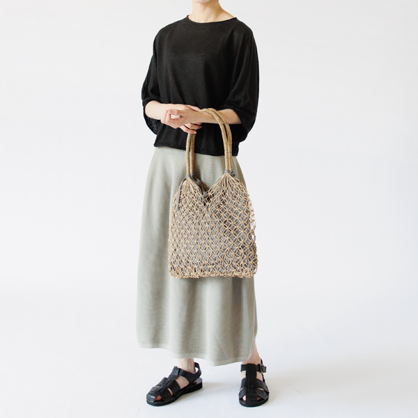 ブラック、身長160cm