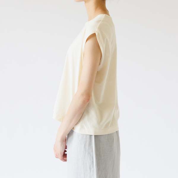 身長163cm(Ecru)