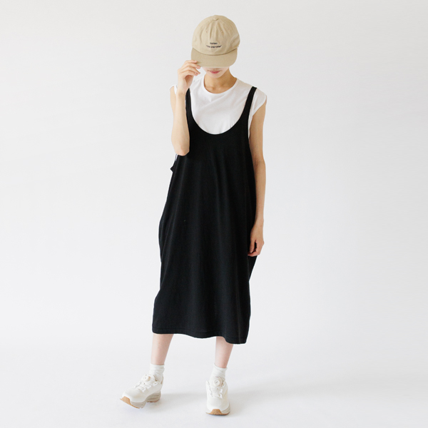 ワイドオープンスリップドレスと合わせて(身長163cm・White)