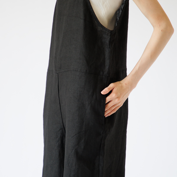 左右にポケット付き 左右にポケット付き