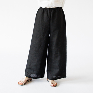 Black（身長：160cm）