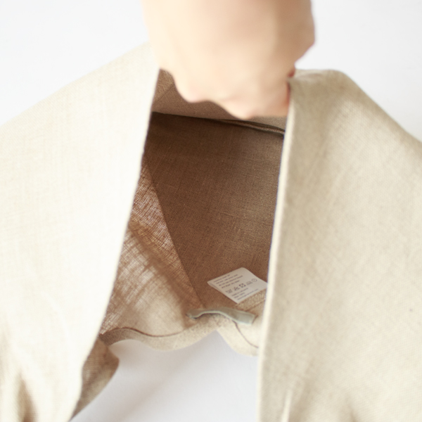 内ポケットのないシンプルな作り（Natural ）