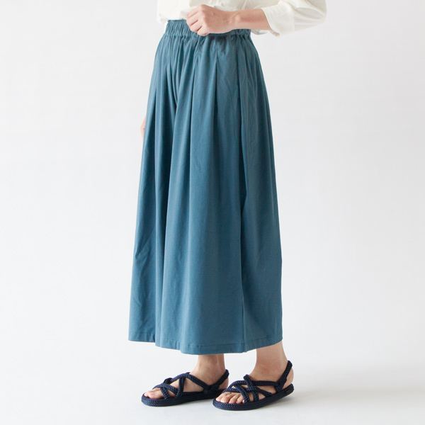 身長163cm・SMOKE BLUE