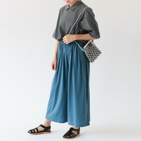 身長163cm・SMOKE BLUE