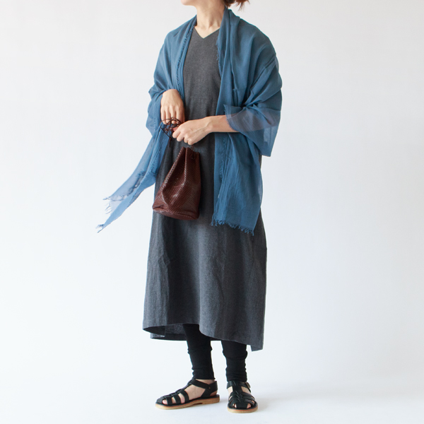 身長163cm・BLACK