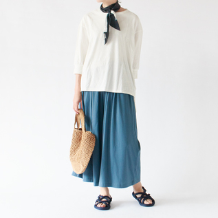 身長163cm・WHITE 身長163cm・WHITE