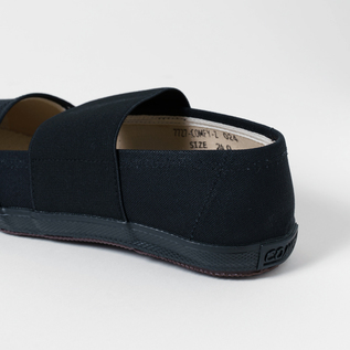 COMFY SLIPPER／PRAS / Shop ZUTTO for the long lasting treasures