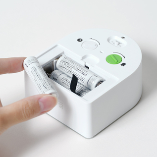 単三電池3本使用 単三電池3本使用