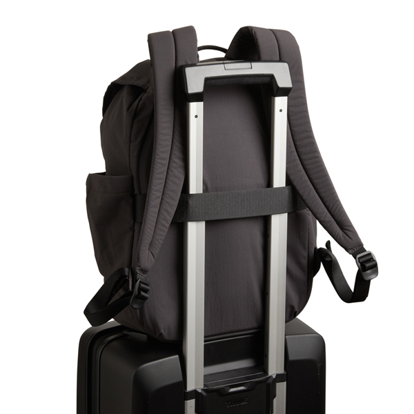 キャリーケースのハンドルに取り付け可能です。 キャリーケースのハンドルに取り付け可能です。