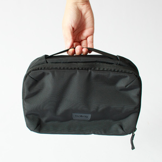 Hanging Toiletry Kit ポーチ／bellroy（ベルロイ）｜愛着を持って