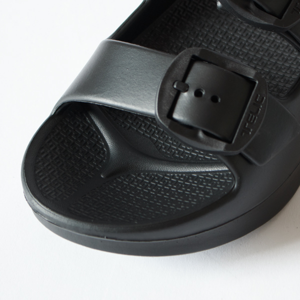 リカバリーサンダル W BUCKLE2 BLACK／TELIC（テリック）｜愛着を持っ