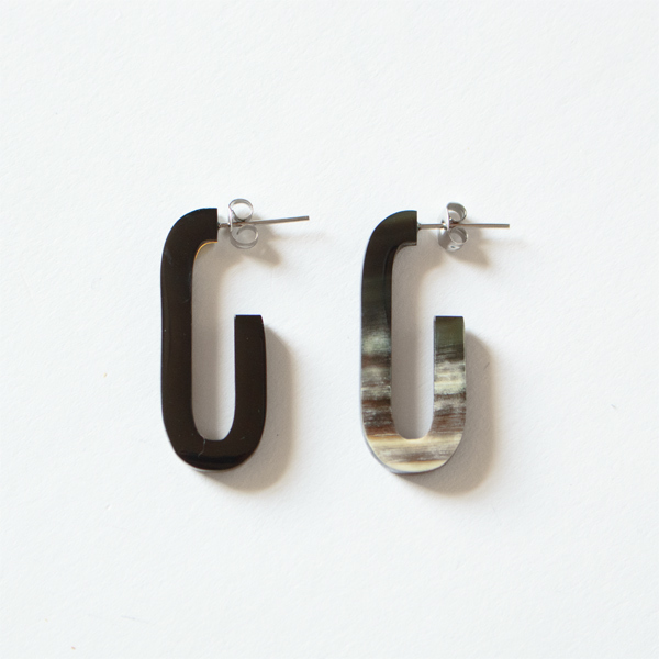 Horn Earrings(Oblong Horn)