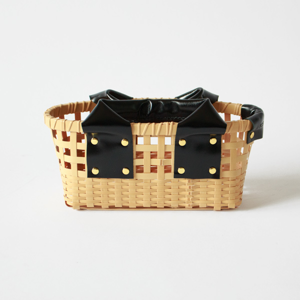 WHITE BAMBOO FOUR-MESH LEATHER BASKET／ZUTTO's Japanese bamboo