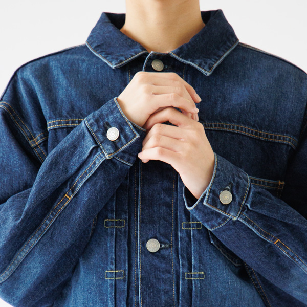 女性らしい柔らかなデザイン(身長160cm・LID)