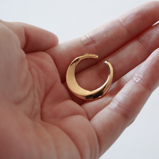 CIRCLE EAR CUFF（イヤーカフ）(Large 18KGold Plated)
