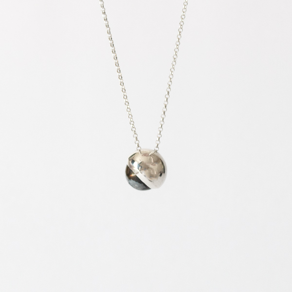 NECKLACE(ネックレス）(Snow Flake)