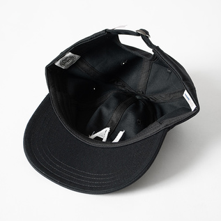 BLACK BLACK