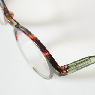 リーディンググラス A tortoise green リーディンググラス A tortoise green