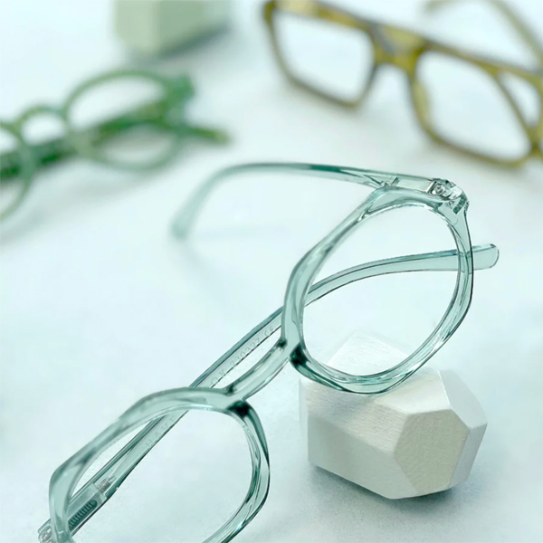 ブルーライトカットあり リーディンググラス EDGY clear/green ブルーライトカットあり リーディンググラス EDGY clear/green