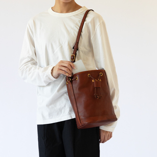 CAMEL、身長:162cm CAMEL、身長:162cm