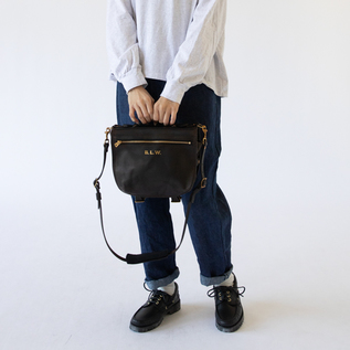 BLACK、身長:162cm BLACK、身長:162cm
