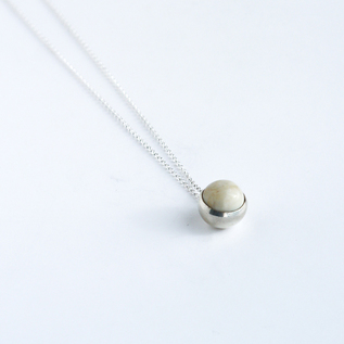 NECKLACE(ネックレス）(African Opal)