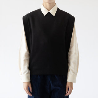 アズマ裏毛クルーネックベスト／HAVERSACK（ハバーサック）｜愛着を