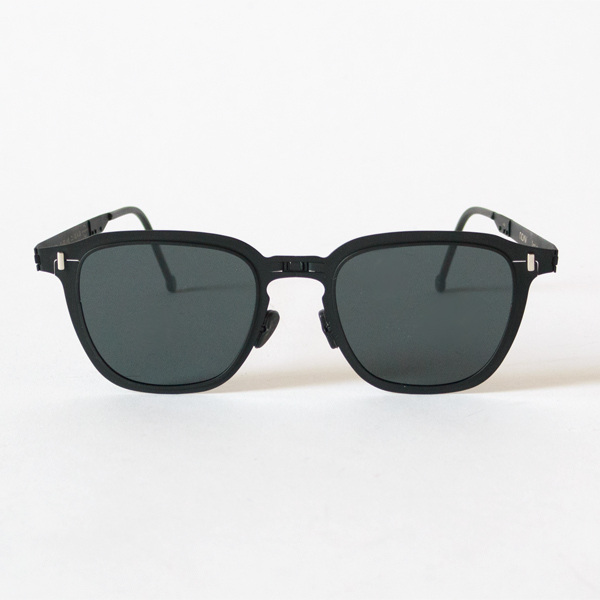 FOLDABLE SUNGLASSES XENIA／ROAV GALAXY / Shop ZUTTO for the long
