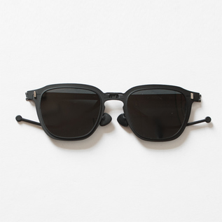 FOLDABLE SUNGLASSES XENIA／ROAV GALAXY / Shop ZUTTO for the long