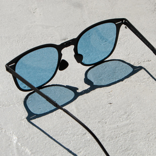 折りたたみサングラス Oscar(Light blue) 折りたたみサングラス Oscar(Light blue)