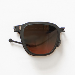 FOLDABLE SUNGLASSES XENIA／ROAV GALAXY / Shop ZUTTO for the long
