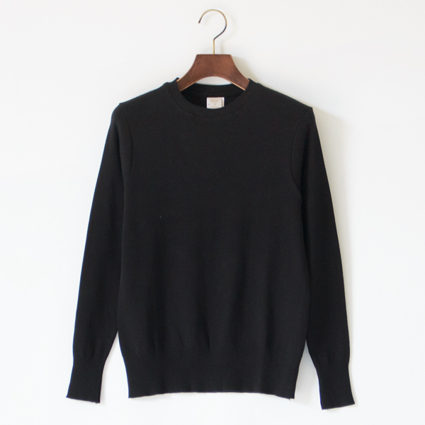 クルーネックジャストフィットニットソー(NERO)