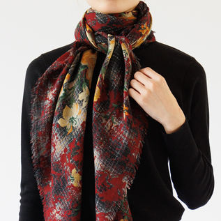 MANTERO COLLECTION マンテロ シルク スカーフ フルーツ柄 MANTERO COLLECTION マンテロ シルク スカーフ フルーツ柄 MANTERO