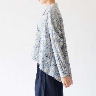 身長160cm・BLU 身長160cm・BLU